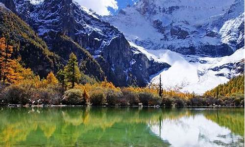 香格里拉看梅里雪山_香格里拉旅游攻略景点大全梅里雪山现在有日照金山吗