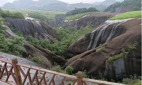 郴州旅游景点飞天山,郴州飞天山长什么样