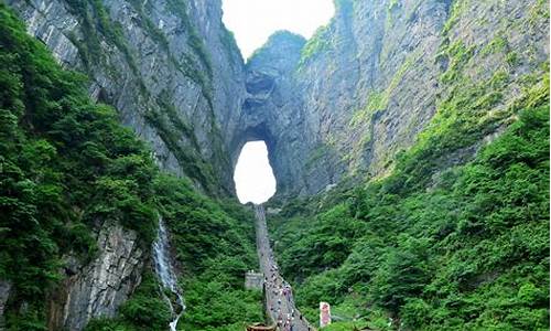 张家界主要景点有哪些天门山,张家界旅游攻略天门山