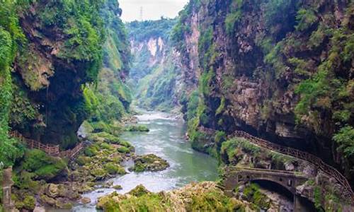 黔西南旅游景点介绍_黔西南景点介绍