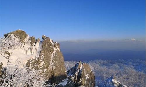 白山景点秃顶山,白山老秃顶风景区